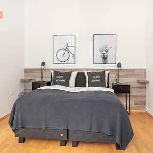 Apartment Paul-robeson-straße, Berlin