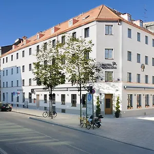 Blauer Bock 3*, München Németország