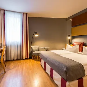 מלון Mercure Zentrum Superior